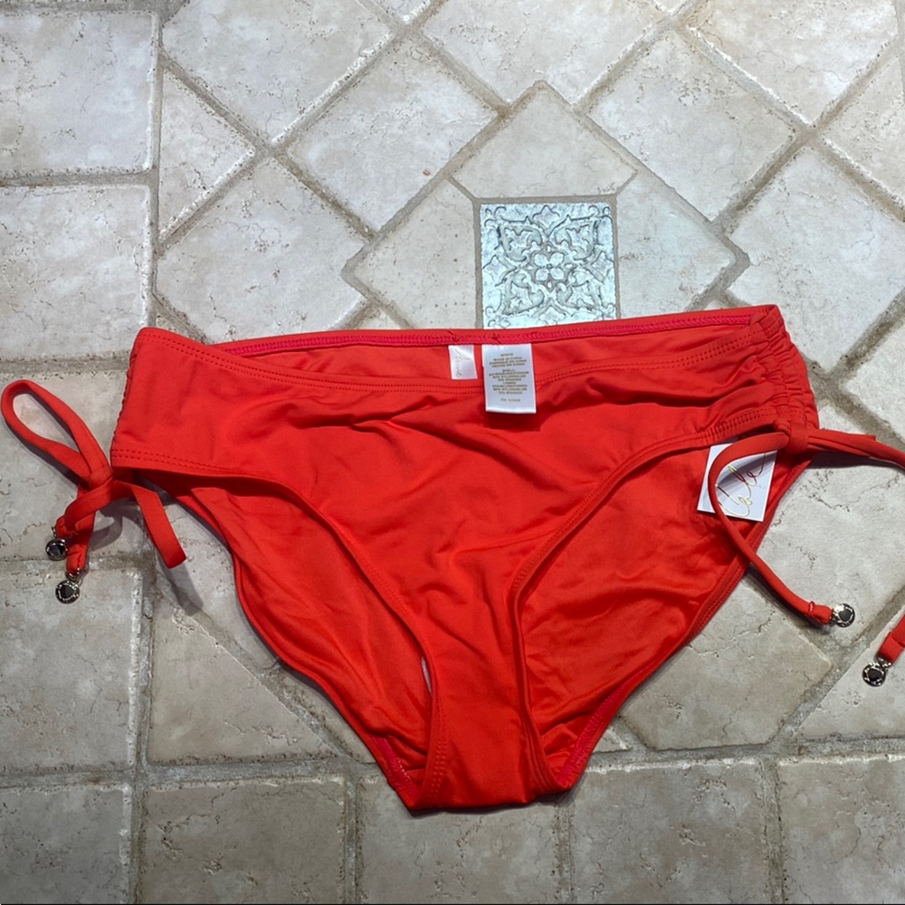 Anne Cole Red Bikini Bottom. Size medium. NWT.